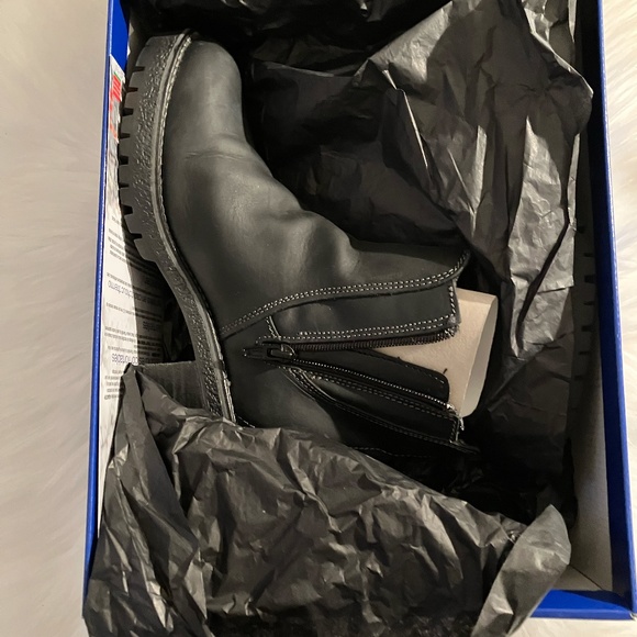 Bos. & Co. Mass Waterproof Leather Boot Women's - Picture 6 of 8